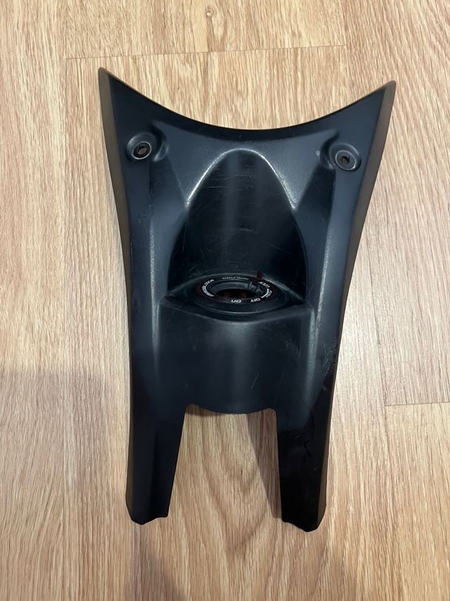 Plástico Carenado Llave Moto original 