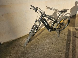 Bicicleta eléctrica montaña 900W