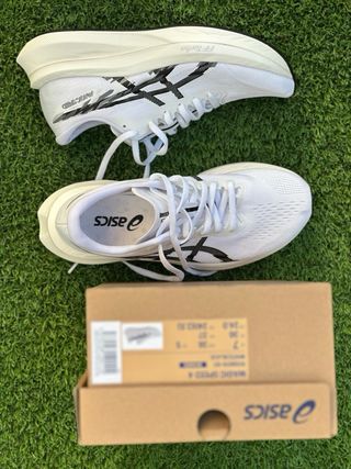 Asics Magic Speed 4 Mujer Blancas 