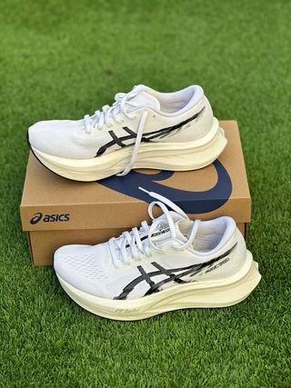 Asics Magic Speed 4 Mujer Blancas 