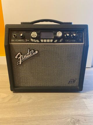 Pack Guitarra, Amplificador y Funda.