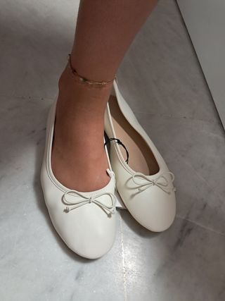 Zapatos manoletinas sin estrenar con etiqueta