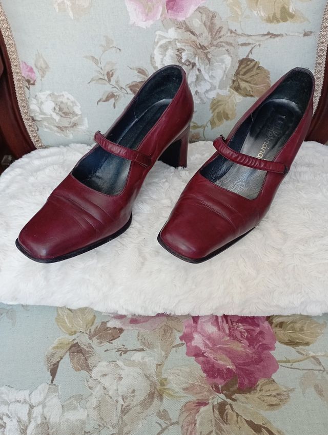 Zapatos tacón de piel 37