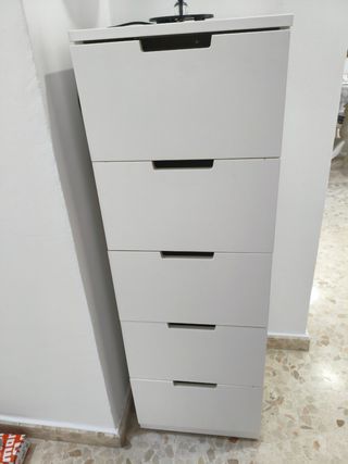 Mueble de oficina blanco
