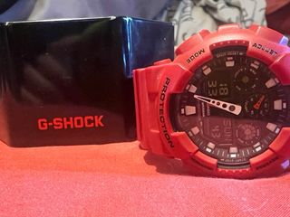 Reloj G-Shock Rojo con su caja original