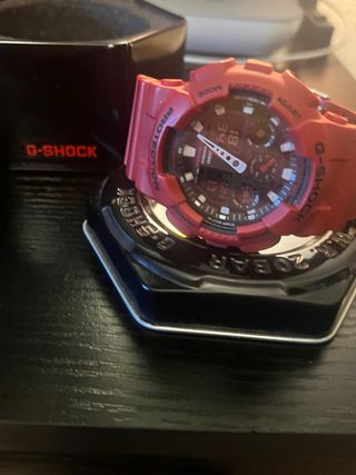 Reloj G-Shock Rojo con su caja original