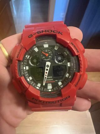 Reloj G-Shock Rojo con su caja original