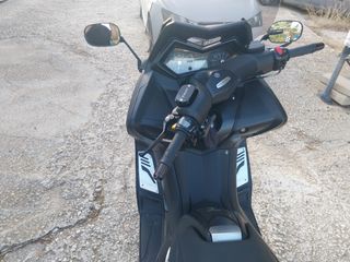 Yamaha TMAX 530
