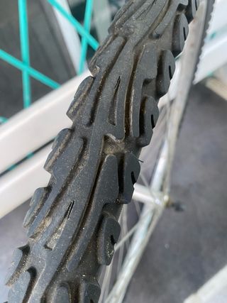 Rueda de aluminio delantera