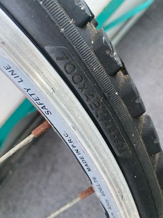 Rueda de aluminio delantera