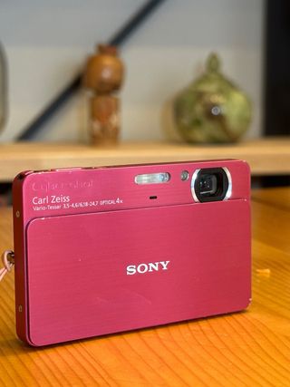 Cámara Sony CyberShot T700 Rosa 10MP