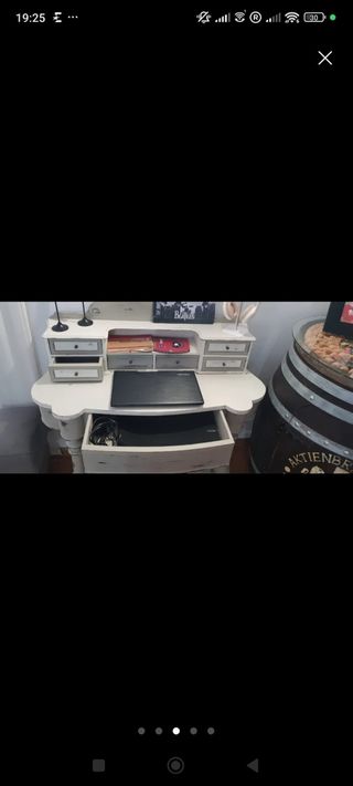 Escritorio de madera blanco roto/gris hecho a mano