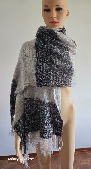 Sciarpone donna nero e grigio