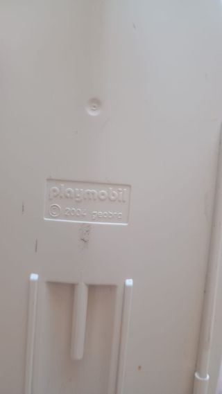 Barco de policía de juguete