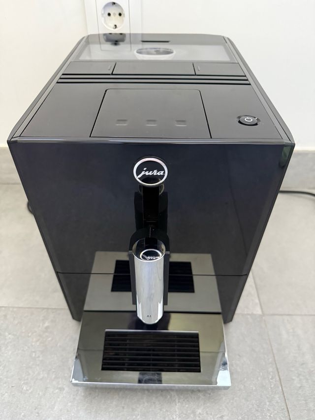 Cafetera Jura A1 Negra