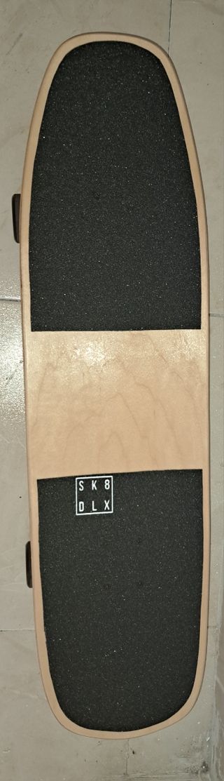 Skateboard, monopatin, cruiser, surfskate