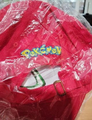 Gorra Pokémon Roja y Blanca