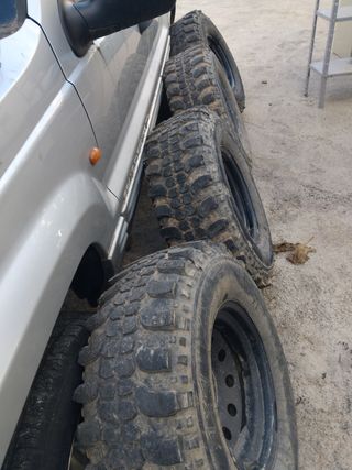 Neumáticos 265/75 R16 Insa Turbo Special Track 