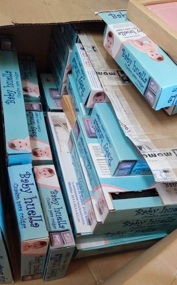 LOTE DE 25 CAJAS BABY HUELLA DE DIFERENTES TAMAÑOS