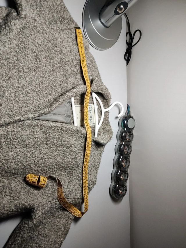 Abrigo rizo Pull&Bear gris talla M