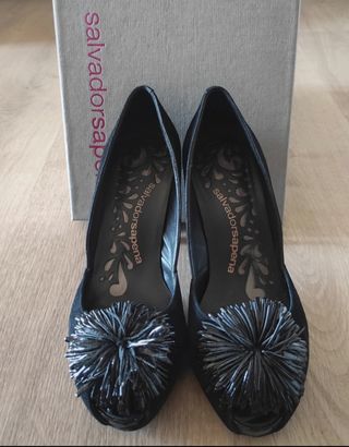 Zapatos de vestir Salvador Sapena talla 36. 
