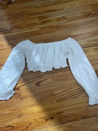 Top blanco manga larga escotado