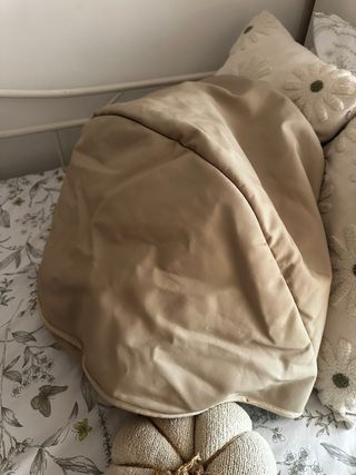 Capota de cochecito color arena