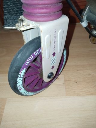 Patinete Oxelo en perfecto estado 6-10 años