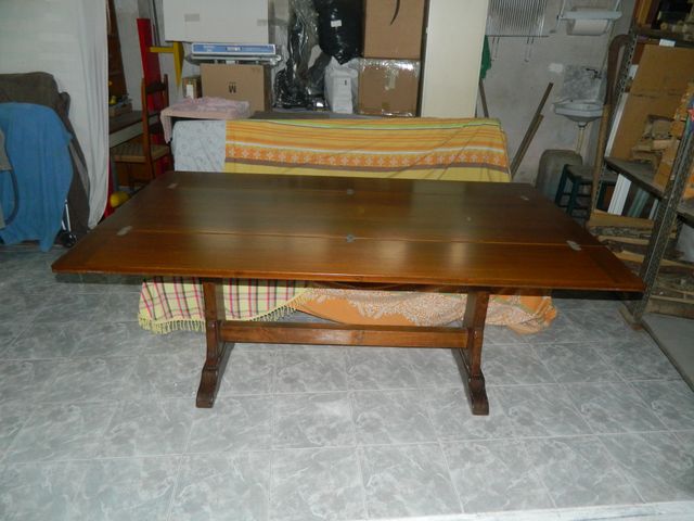 Tavolo in vero legno