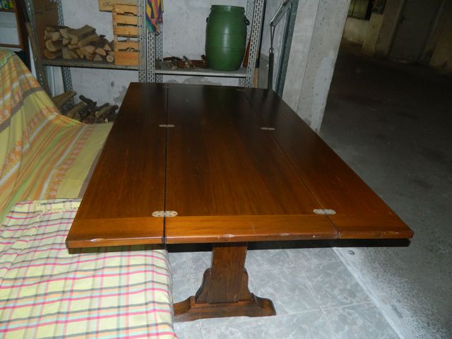 Tavolo in vero legno