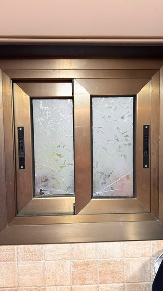 Carpintero de aluminio Instalaciones,reparaciones