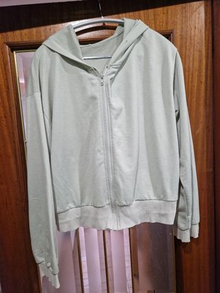 Diferentes camisetas y Jerseys tallas S-M