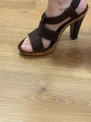 Sandalias Bimba y Lola Piel Marrón Tacón tacón alt