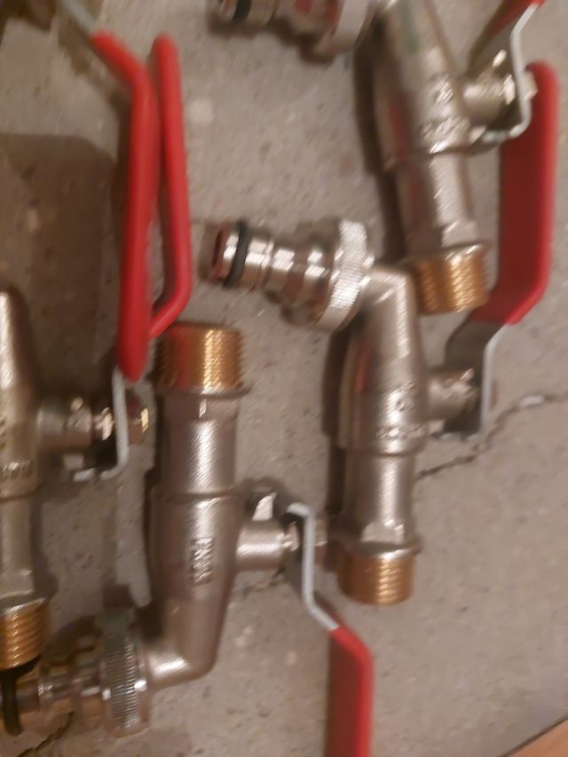 5 Grifos Latón Wurth