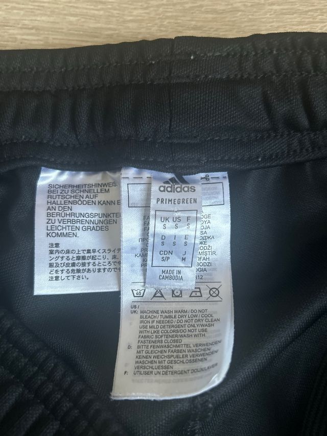 Pantalón chándal Adidas negro talla S