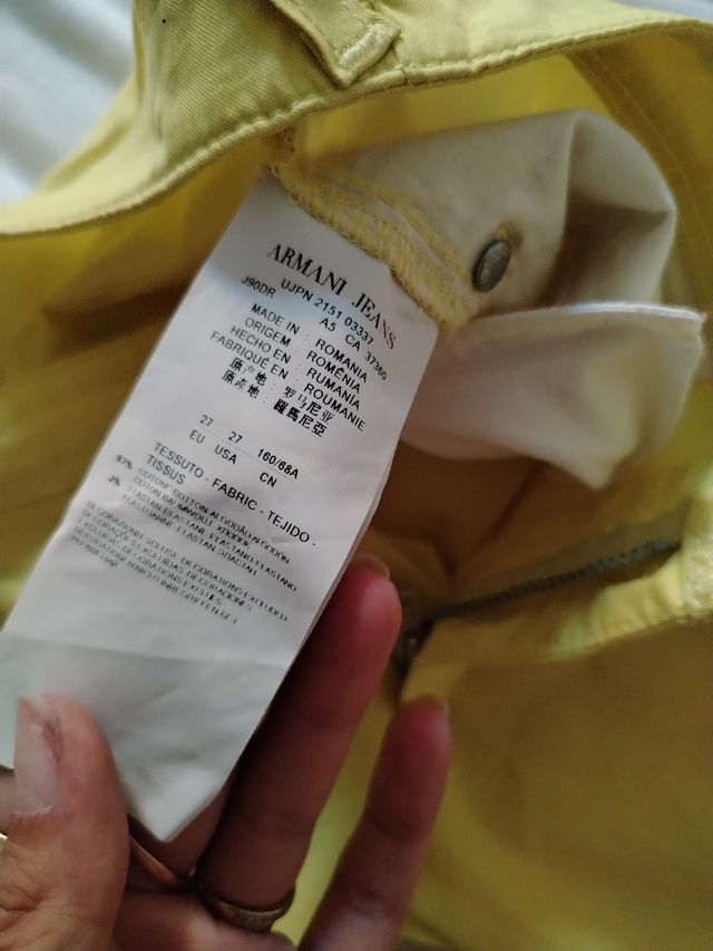Pantalón Armani Jeans Amarillo Talla M