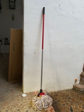 Cubo Fregona con Escurridor Grande