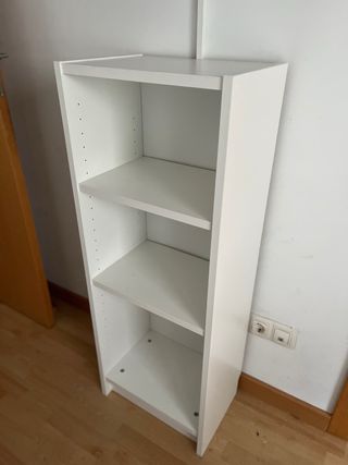Estantería pequeña blanca de Ikea