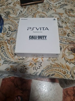 PS Vita Edición Especial Call of Duty + 4 Juegos