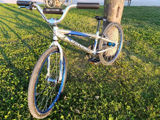 Bici BMX Junior Redline 20 pulgadas