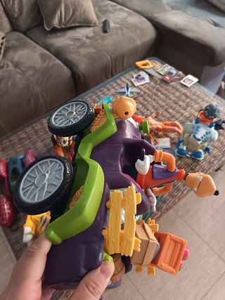 Goofy en Coche de Juguete