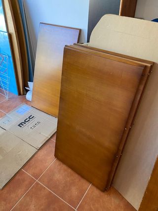 Mesa de comedor extensible de madera