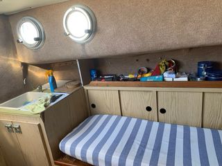 Velero único en el Mar Menor