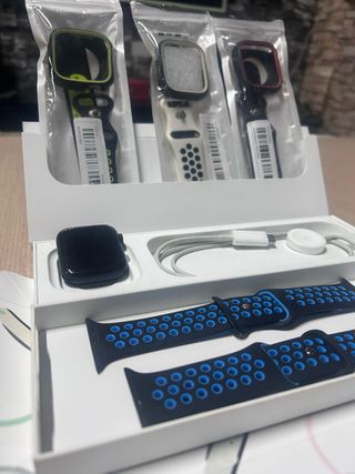 Apple Watch SE (Gen 2) 44mm Negro + Accesorios