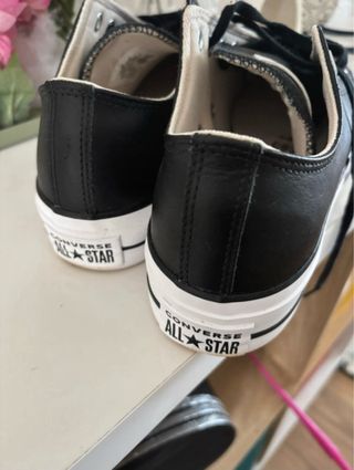 Converse originales de Piel Negras Talla 38
