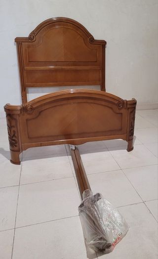 2 Camas iguales de 90x190 Madera Maciza con somier