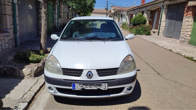 Renault Clio 2005