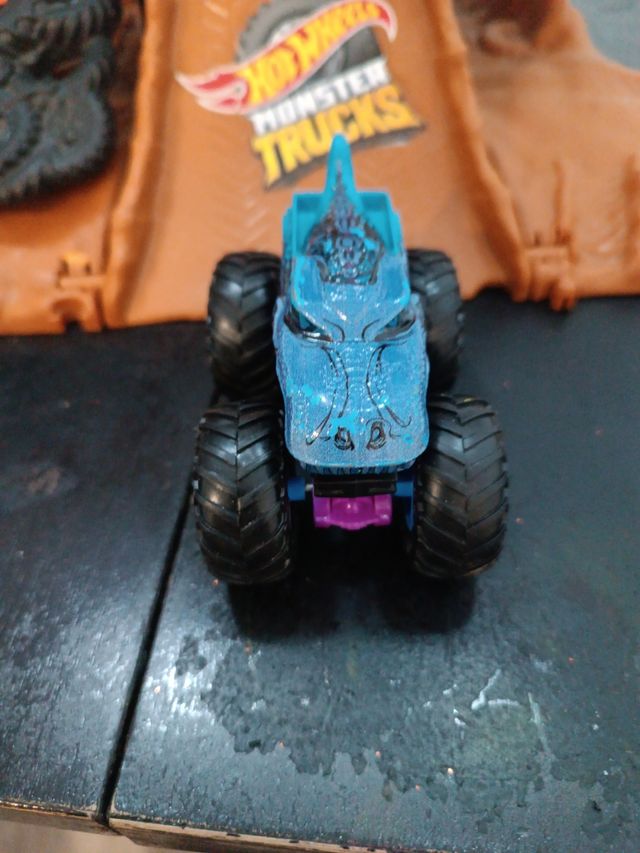 Hot Wheels Mega Wrex Pista