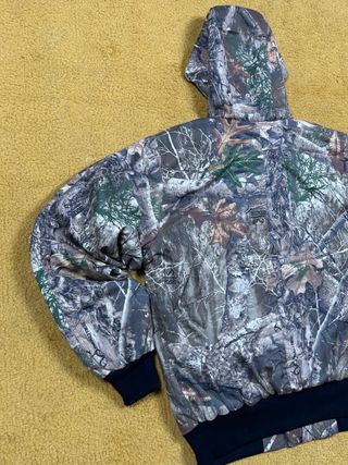 Chaqueta Bomber Carhartt Camuflaje