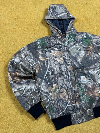 Chaqueta Bomber Carhartt Camuflaje